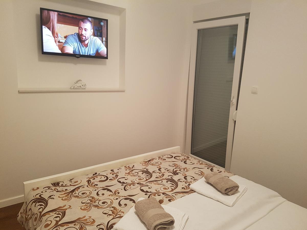 Apartman Lora Ljubuški Eksteriør bilde